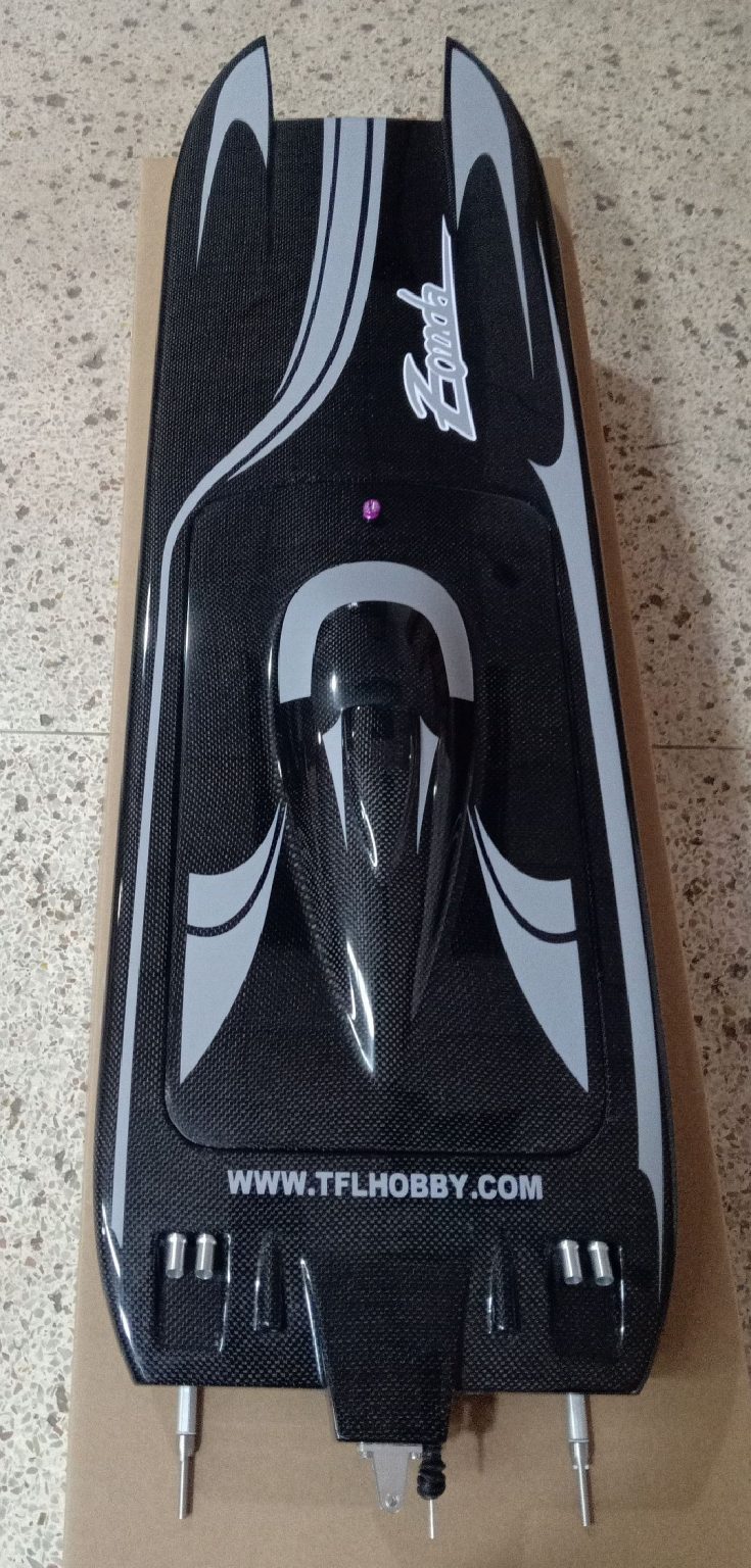 Zonda 100 all Carbon Fiber Edition/ Catamaran / Hull and Hatch Only
