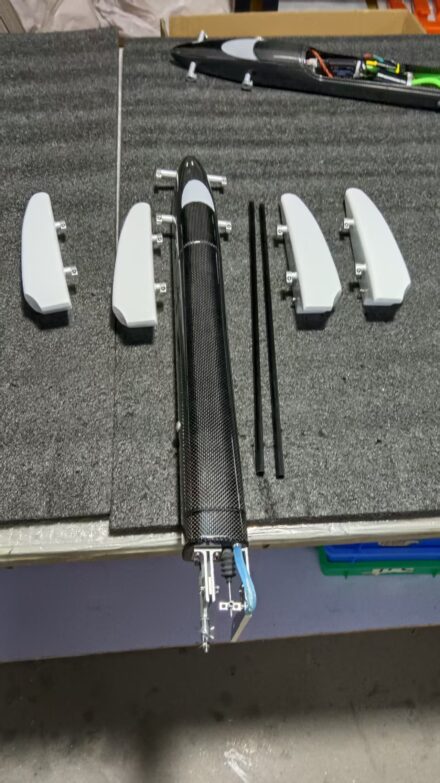NEW! TFL F1- Outrigger / Carbon Fiber / Hull with hardware. - Image 8