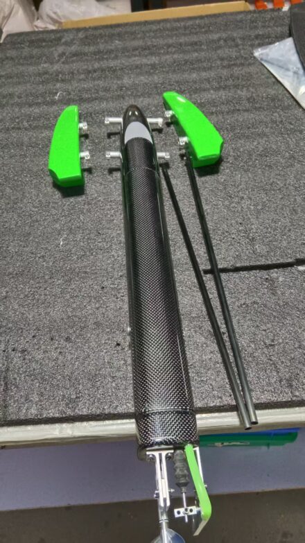 NEW! TFL F1- Outrigger / Carbon Fiber / Hull with hardware.