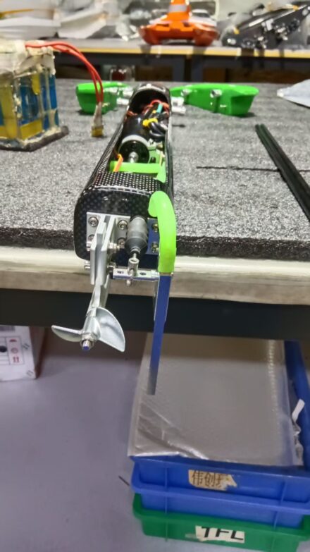 NEW! TFL F1- Outrigger / Carbon Fiber / Hull with hardware. - Image 6