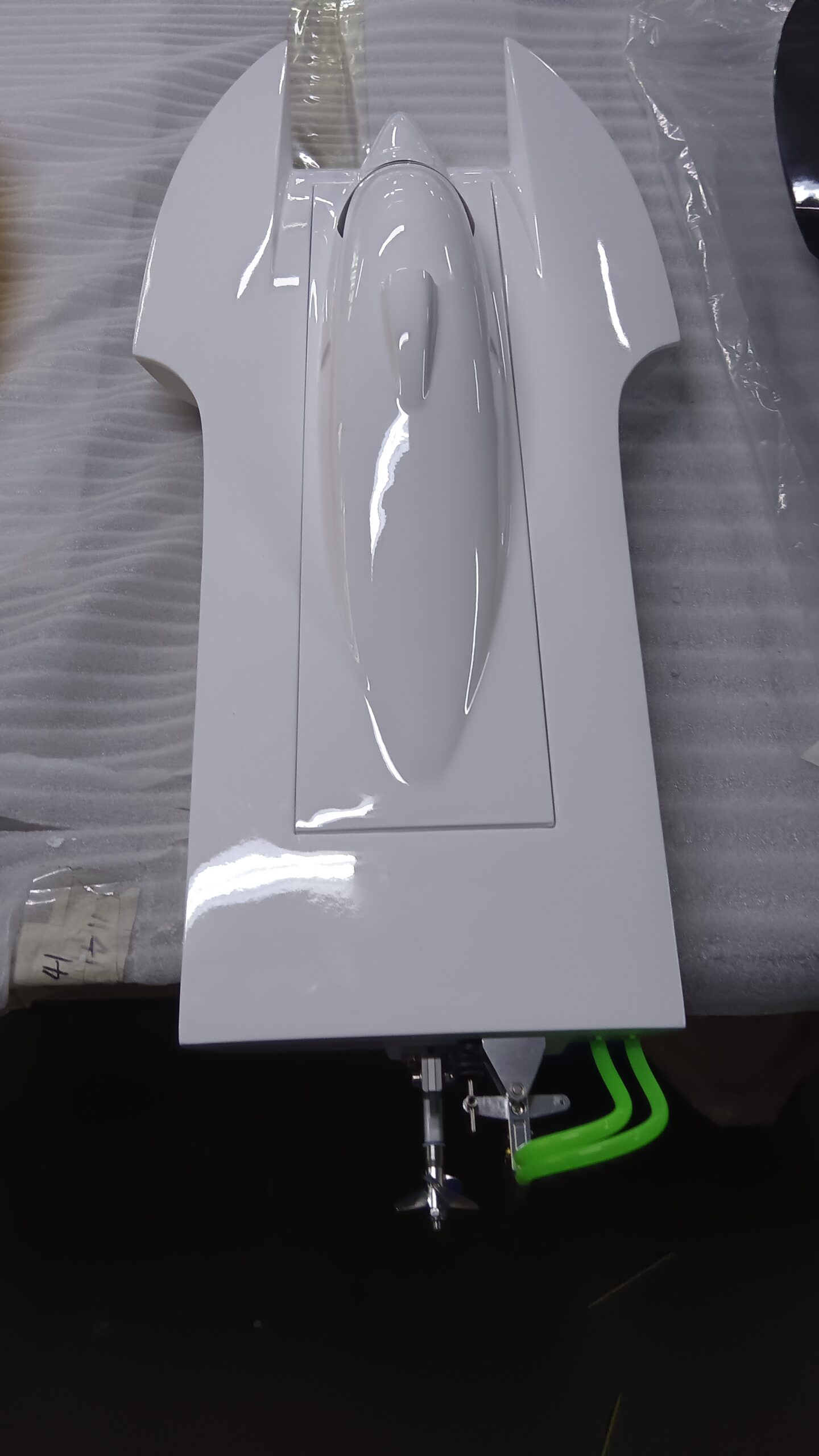 TFL Popeye Hydro 35" (White) w/4082/2200kv V-2 motor & 200amp ESC. 5s-6s. - Image 4